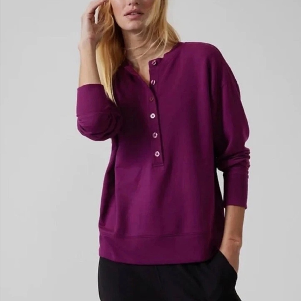 NWT Athleta Balance Henley Plush Nirvana Sweatshirt, Size Small, Exotic Fuschia